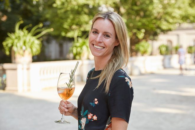 Sommer im Glas – alkoholfreie Aperitifs zeigen, dass entspannter Genuss auch ohne Promille funktioniert.